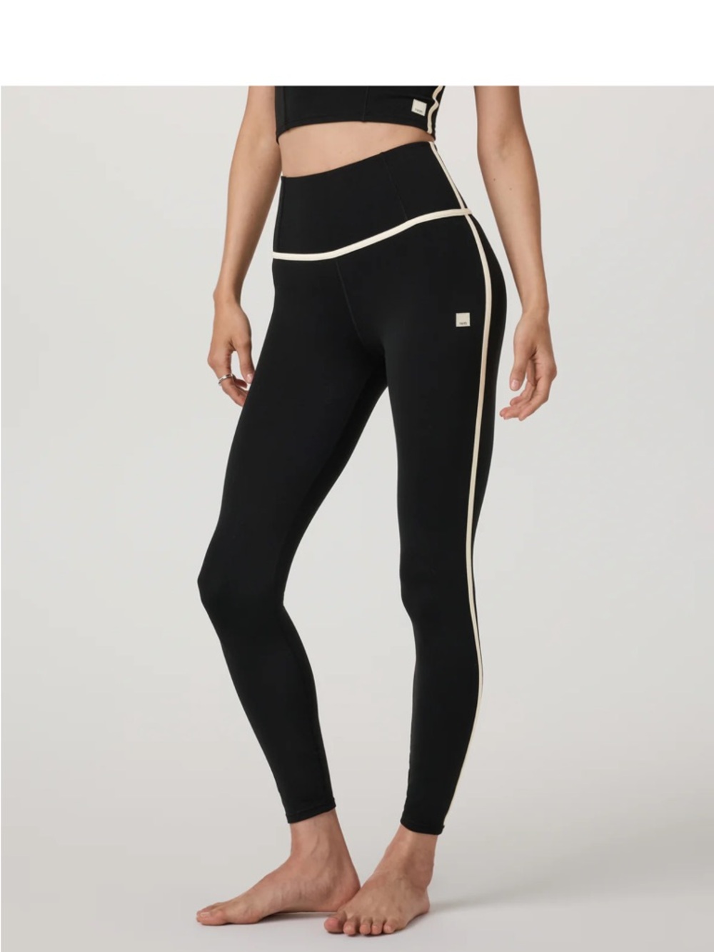 NWT New Vuori AllTheFeels Corset Legging black medium M, white trim
